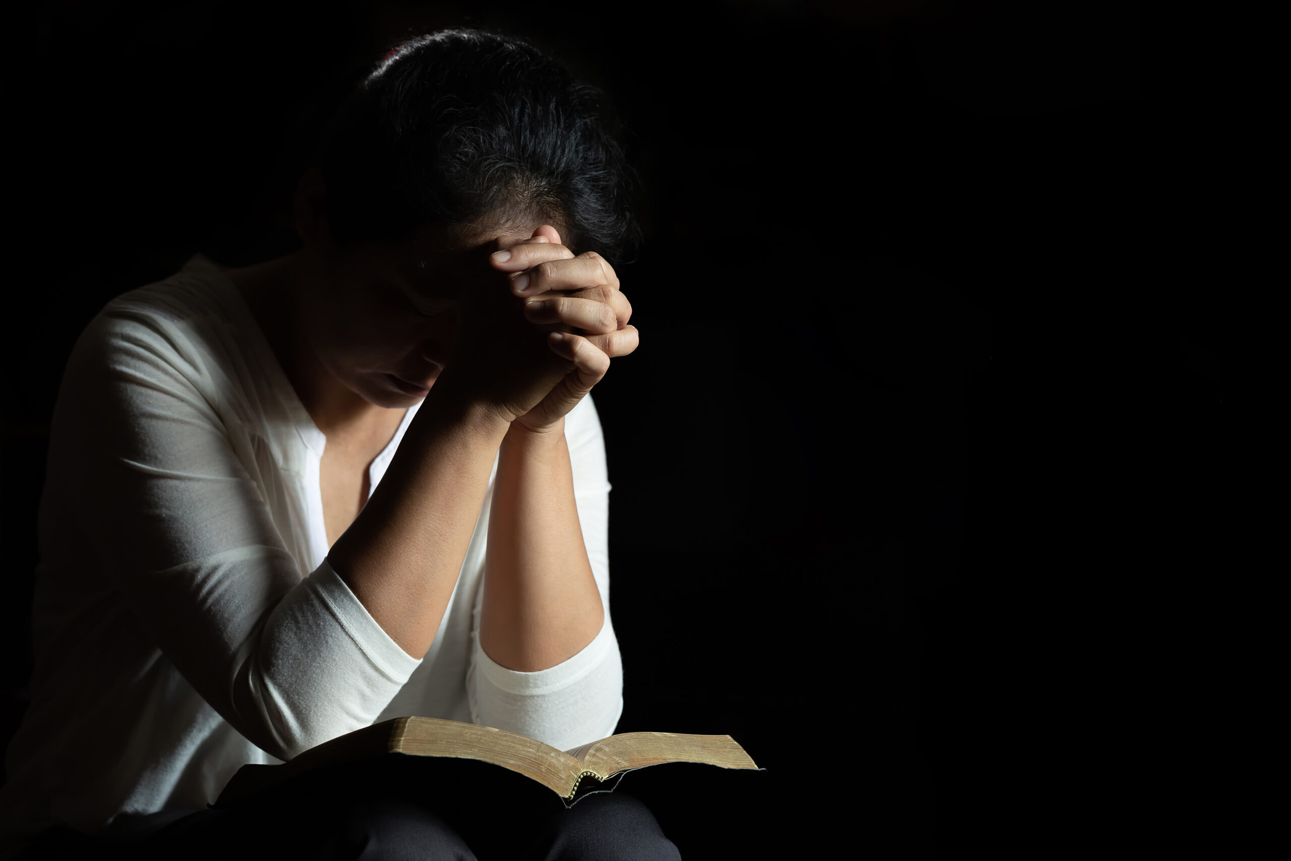 Quando o Corpo Reage à Dor da Alma: Alergias, Insegurança e a Revolta Silenciosa com Deus